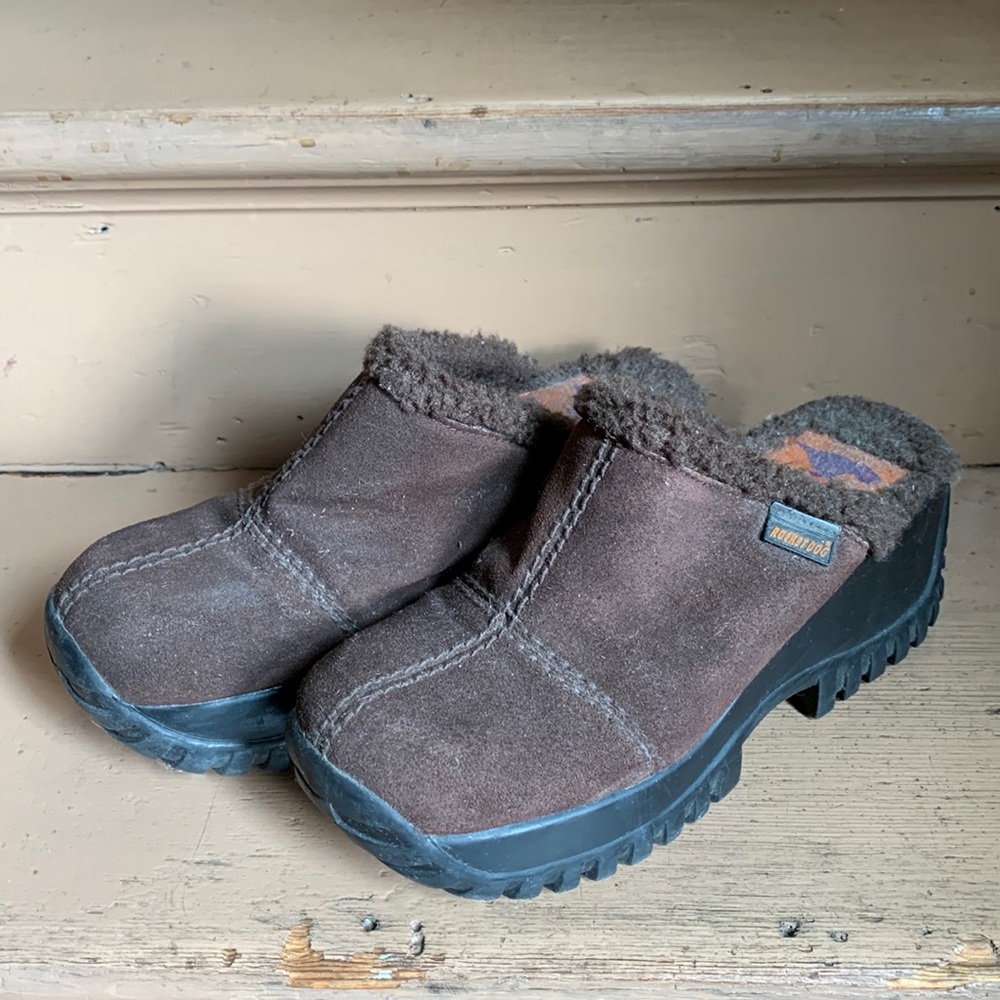 Clogs